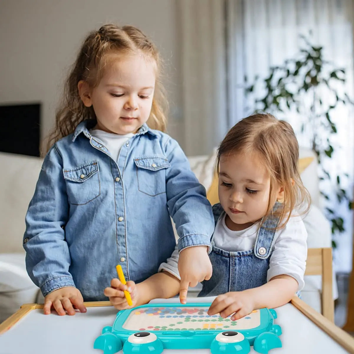 Large Magnetic Drawing Board - LittleOzKid