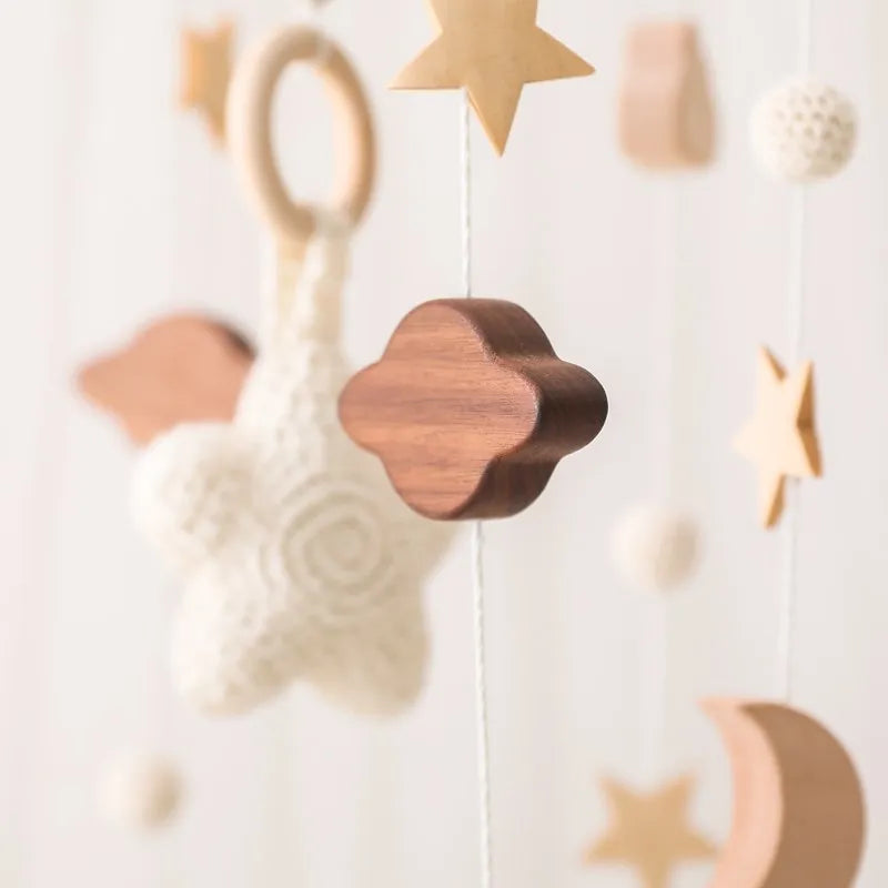 Baby Rattle Nursery Wooden Crib,Cot Hanging Toy Mobile with Music Box and Bed Bell